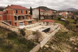 Šibenik, Vrpolje, obiteljska kuća u izgradnji, Šibenik - Okolica, House