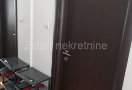 Kompletno namešten apartman u blizini tTtove vile, Čajetina, Wohnung