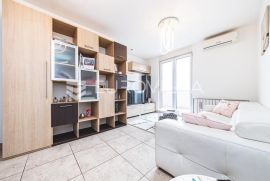 Zagreb, Rudeš, trosoban stan NKP 75,22 m2 + garaža, Zagreb, Appartment