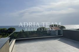 LUKSUZNI APARTMANI U STAMBENOJ ZGRADI, 70M OD MORA - PRIVLAKA - ZADAR, Privlaka, Διαμέρισμα