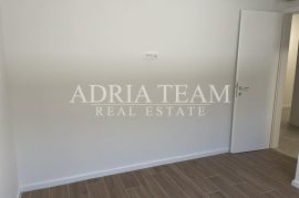 LUKSUZNI APARTMANI U STAMBENOJ ZGRADI, 70M OD MORA - PRIVLAKA - ZADAR, Privlaka, Διαμέρισμα