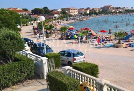 APARTMANI 3u1, IZVRSNA PRILIKA!!! PRVI RED DO MORA, VIR - ZADAR, Vir, Apartamento