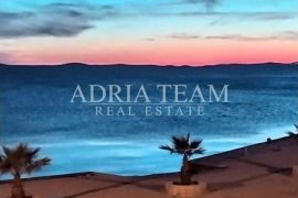 APARTMANI 3u1, IZVRSNA PRILIKA!!! PRVI RED DO MORA, VIR - ZADAR, Vir, Apartamento