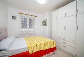 OTOK KRK, ČIŽIĆI - Luksuzna apartmanska vila!, Dobrinj, بيت