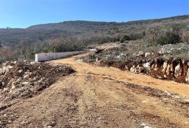 ISTRA, LABIN OKOLICA, VELIKO ZEMLJIŠTE S POGLEDOM NA MORE I DOZVOLAMA, Labin, Land