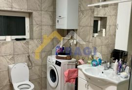 Najam sobe - Sesvete - 250eur, Zagreb, Daire