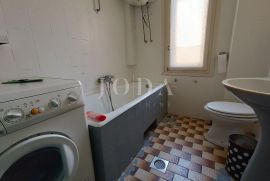 Stan na atraktivnoj lokaciji 100m od mora, Crikvenica, Wohnung