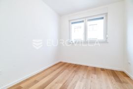 Zagreb, Blato, trosoban stan s vrtom, 86 m2 NKP, NOVOGRADNJA, Zagreb, Apartamento