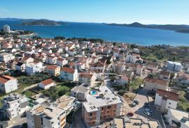 Vodice - TOP LOKACIJA, Stan S5 na prvom katu, pogled na more, Vodice, شقة