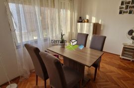 Istra, Pula, Veruda, stan 70m2, 2SS + DB, prvi kat, garaža  #prodaja, Pula, Διαμέρισμα