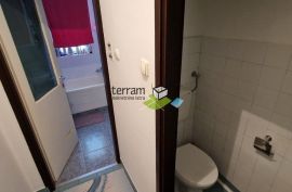 Istra, Pula, Veruda, stan 70m2, 2SS + DB, prvi kat, garaža  #prodaja, Pula, Διαμέρισμα