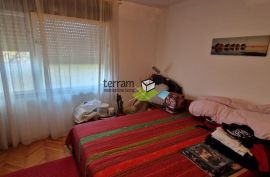 Istra, Pula, Veruda, stan 70m2, 2SS + DB, prvi kat, garaža  #prodaja, Pula, Διαμέρισμα