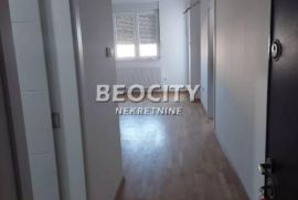 Novi Sad, Petrovaradin, Preradovićeva, 2.0, 50m2, Novi Sad - grad, Appartement