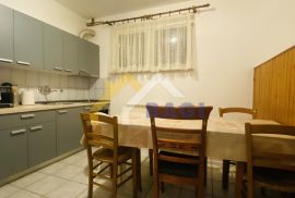 Zagreb-Štefanovec smještaj za 10 radnika, Zagreb, Flat