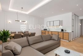 Opatija, Centar, novouređen luksuzan stan NKP 91,67 m2, Opatija, Kвартира