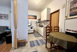 Belveder, stan s velikom terasom, Rijeka, Apartamento