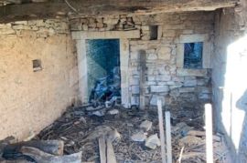 ISTRA SVETINČENAT ,  Kamena kuća za renovaciju sa projektom, Svetvinčenat, Maison