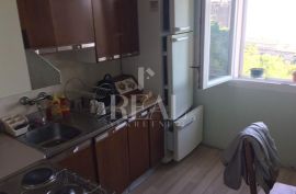 Prodaja malog adaptiranog stana na Krnjevu 1SKL 28.27 M2, Rijeka, Stan