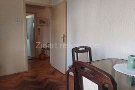 Voždovac, Šumice,  Vidska, stan  44m2, Voždovac, Wohnung