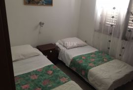 ISTRA, PREMANTURA Apartman s terasom 500 metara od mora!, Medulin, Appartement