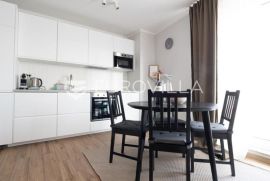 Zagreb, Donja Dubrava, prekrasan trosoban stan NKP 61 m2 + PM, Zagreb, Appartamento