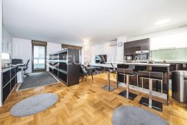 Zagreb, Centar, moderan dvosoban stan NKP 79 m2 + GPM, Zagreb, شقة