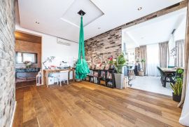 Zagreb, Gornji Bukovac, prekrasan četverosoban stan NKP 172,17 m2 + 2PM, Zagreb, Wohnung