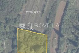 Istra, Premantura, građevinsko zemljište T2 zona 3020 m2  - 400 m od mora, Medulin, Terra