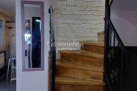 Novi Banovci, 3.0, 80m2(93),IV/4, duplex, renoviran,uknjižen ID#1660, Stara Pazova, شقة