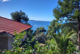 OTOK CRES - Kuća s pogledom na more i dva stana, Cres, Kuća