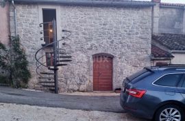 ISTRA, LABIN, PIĆAN - Kamena kuća u šarmantnom istarskom stilu, Pićan, Maison