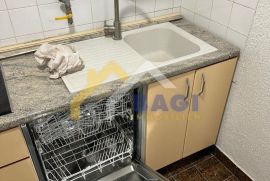 Smještaj za 90 radnika- Jakovlje- 150 eur, Jakovlje, Maison