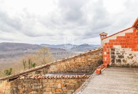 Motovun, Kamena kuća s panoramskim pogledom na Motovun !, Buzet, House