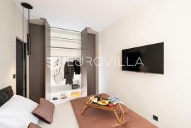 Rijeka, Centar, novouređen luksuzan stan NKP 115 m2 s tri apartmana, Rijeka, Appartement