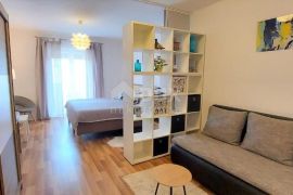 ISTRA, BALE - Moderna obiteljska apartmanska vila, Bale, Дом