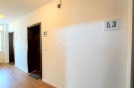 ISTRA, BALE - Moderna obiteljska apartmanska vila, Bale, Дом