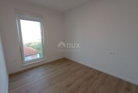 ŠIBENIK, VODICE - Predivan penthouse S7 pokraj mora, Vodice, Appartement