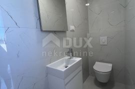 ŠIBENIK, VODICE - Predivan penthouse u novogradnji 1. red do mora, Vodice, Flat