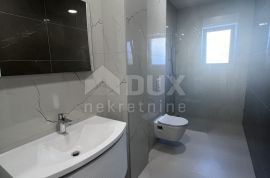 ŠIBENIK, VODICE - Predivan penthouse u novogradnji 1. red do mora, Vodice, Flat