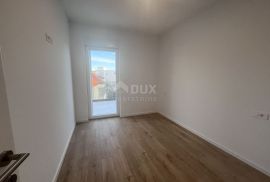 ŠIBENIK, VODICE - Predivan penthouse u novogradnji 1. red do mora, Vodice, Flat