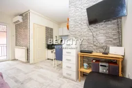 Voždovac, Medaković 2, Rastka Petrovića, 0.5, 25m2, Voždovac, Appartement