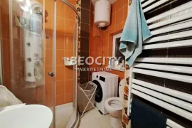 Vračar, Čubura, Cara Nikolaja II, 3.0, 64m2, Vračar, Apartamento