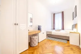 Zagreb, Deželićeva, prekrasan kompletno opremljen trosoban stan, NKP 70,41m2, Zagreb, Apartamento