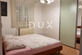 NOVI VINODOLSKI, STAN 3S+DB sa bazenom, blizu centra, Novi Vinodolski, Appartment