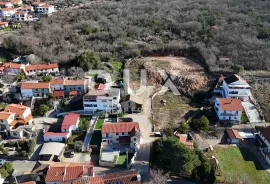 OTOK KRK, MALINSKA - Investicijsko zemljište s prekrasnim pogledom, Malinska-Dubašnica, Land