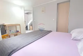 Zagreb, Blato, sunčani četverosoban stan 109 m2 s vrtom, Zagreb, Appartment