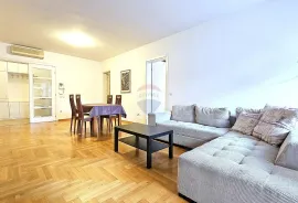 Zagreb, Trešnjevka, dvosoban stan, parking, lift, balkon, Zagreb, Wohnung