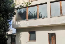 KUĆA U CENTRU ZADRA NA PREDIVNOJ LOKACIJI, Zadar, House