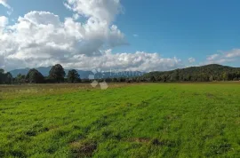 ZEMLJIŠTE NADOMAK PLITVIČKIH JEZERA I RIJEKE GACKE !!!, Plitvička Jezera, Land