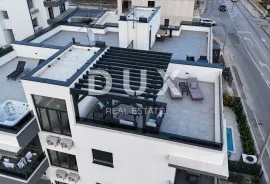 SPLIT, KAŠTEL GOMILICA - Vrhunski penthouse s prekrasnim pogledom na more!, Kaštela, Διαμέρισμα